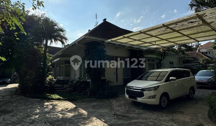 Barang Langka Rumah Siap Huni Di Ijen Boulevard Malang