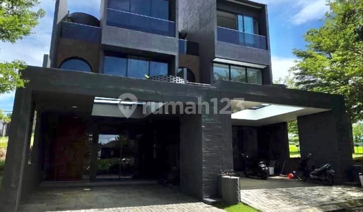 Mewah 3 Lantai Full Furnish di Perum Elite Araya Malang Siap Huni