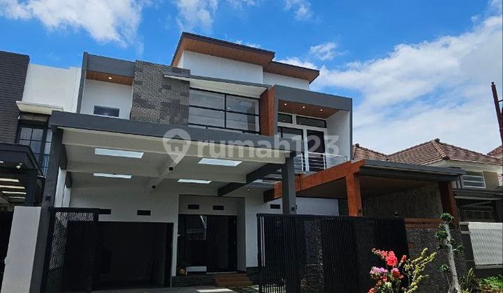 Rumah Baru Gress di Araya Golf Area Elite Kota Malang Siap Huni