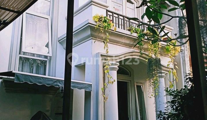 Dijual.rumah di Puspita Loka BSD