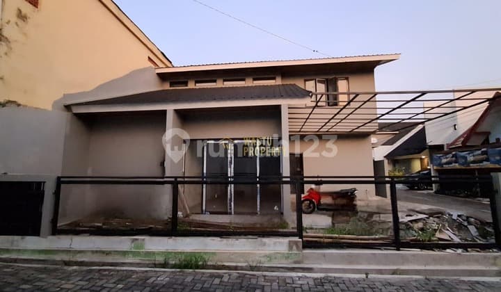 RUMAH MODERN DALAM PERUMAHAN, DEKAT SD BUDI MULIA 2 TAJEM