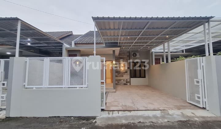 Rumah Siap Huni Tanah Luas Dekat Kampus Upn, Maguwoharjo