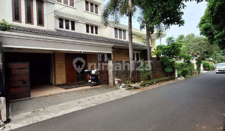 Rumah Bagus Siap Huni bisa untuk Kantor Area Belakang Citos