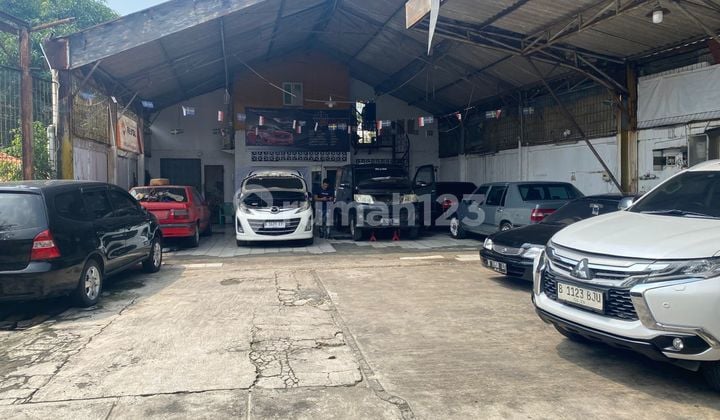 Land on the side of Auri Radar main road is suitable for business.