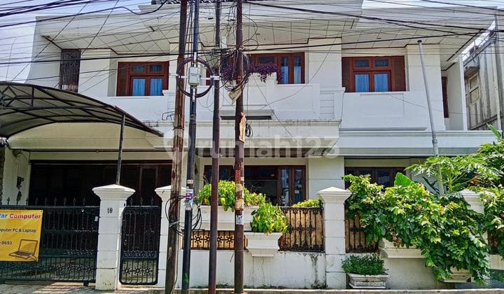 Nice Maintained House Still Sturdy Strategic Location in Pondok Pinang