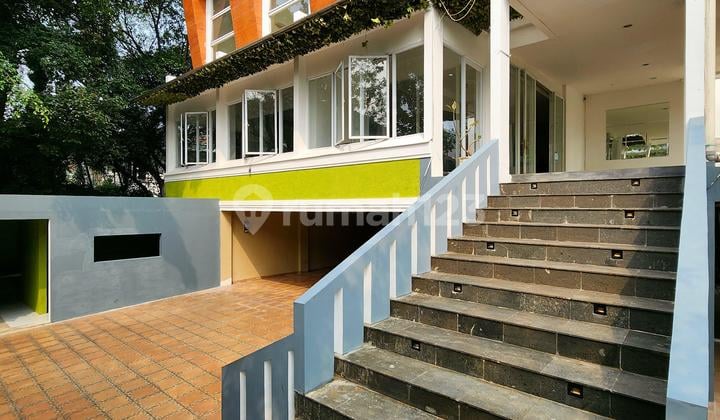 Rumah Mewah Modern Design siap huni at villa hijau pondok indah