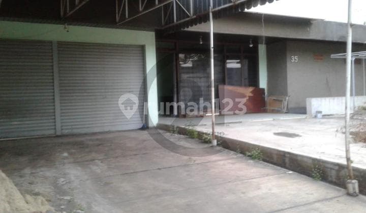 Rumah Tua Luas Bisa Buat Kantor Dan Gudang
