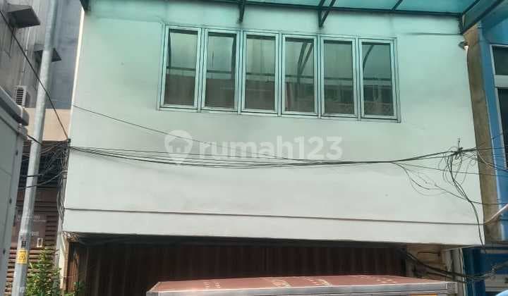 Ruko 3 Lantai Dalam Komplek di Tambora Jakbar