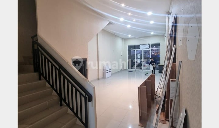 Disewakan Segera Ruko 4Lt Golf Island Pik