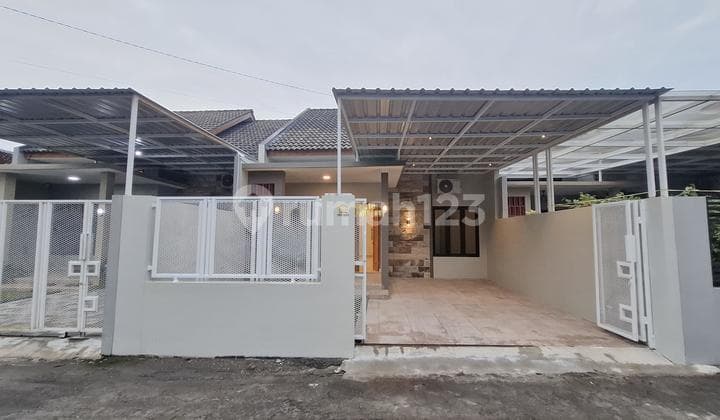 Rumah Siap Huni Dekat Perempatan Tajem Maguwoharjo