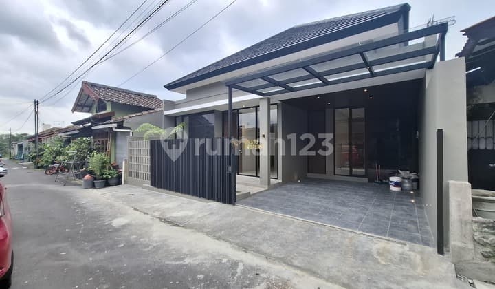 Rumah Baru Siap Huni Dalam Perumahan Dekat Kampus Uii