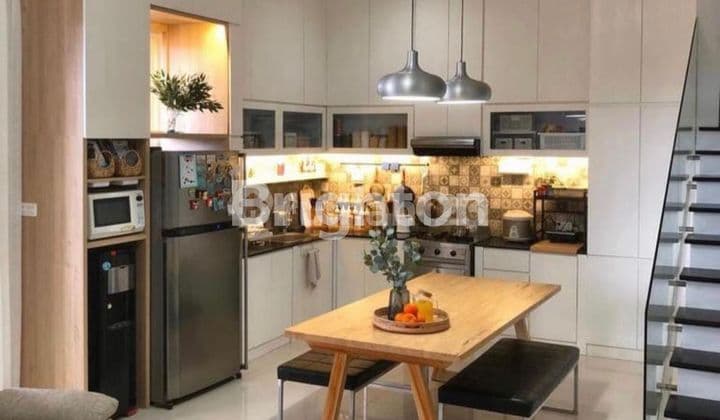 Rumah 3 lantai dan bisa untuk tempat usaha di dekat Gatsu