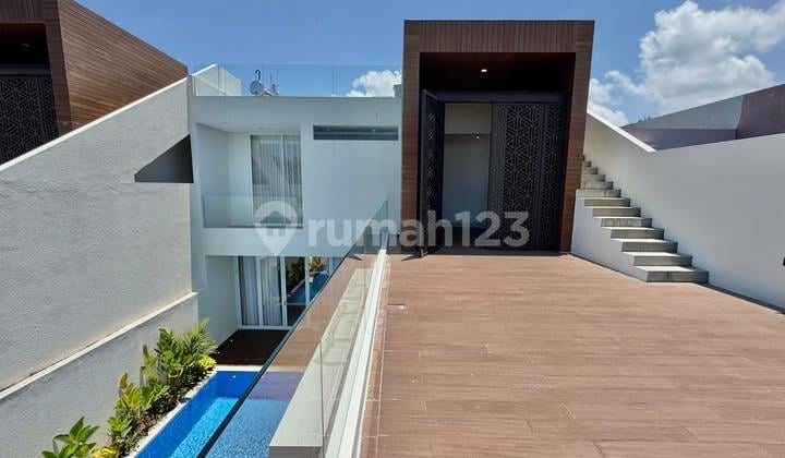 Villa di Nusa Dua one gate sistem view Laut dan Tol
