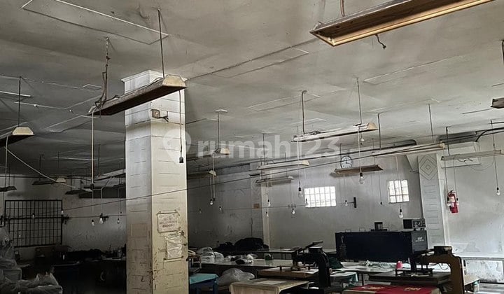 Dijual Gudang Besar di Sadang Thi Fem