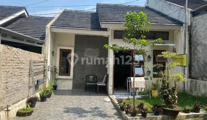 FOR SALE Fast House in Pasirwangi Complex Ujung Berung Bandung SA