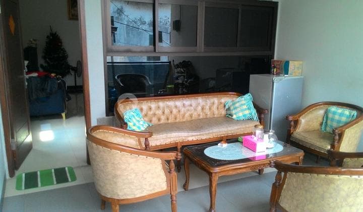 Rumah di Jl. Tentara Pelajar, Jakarta Selatan, LT.182m2, LB.300m2