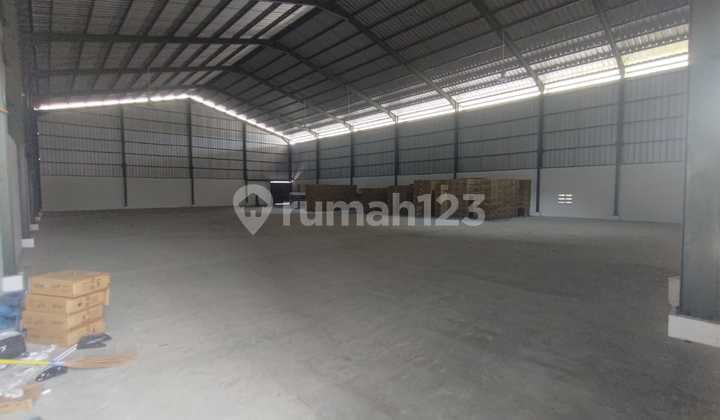 Gudang Salembaran, Tangerang, Dekat Bandara, Akses Container