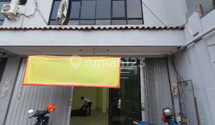 Ruko Siap Huni Cocok Untuk Resto di Rawamangun, Jakarta Timur