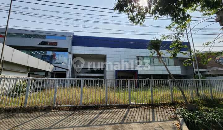 Bangunan Lokasi Prime Dan Strategis di Slipi, Jakarta Barat