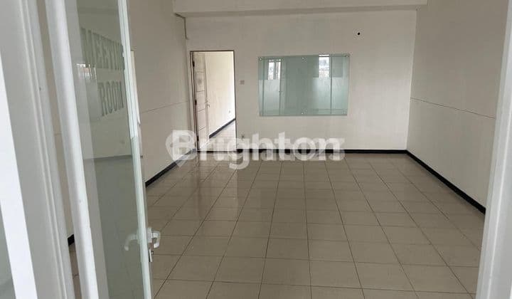 RUKO 3 LANTAI SIAP USAHA MAINROAD KARAPITAN BANDUNG – LOKASI SANGAT STRATEGIS !!!