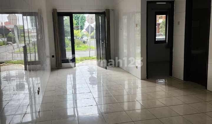 Disewakan Rumah 2 Lantai di Kota Baru Parahyangan (Kbp) Tatar Jingganagara Bandung Hunian Asri dan Nyaman Lokasi Strategis