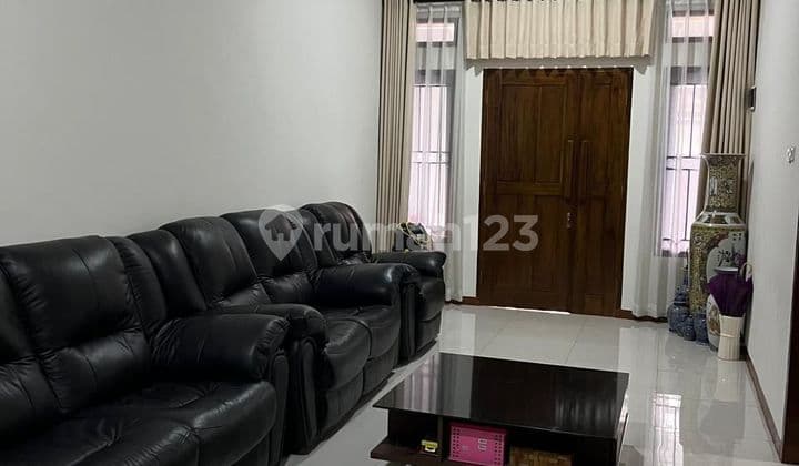 Disewakan Rumah 2 Lantai di Sayap Sukajadi Bandung Full Furnished Hunian Nyaman dan Lokasi Strategis