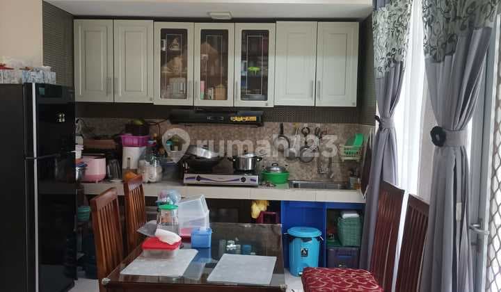 Rumah Bagus Nyaman 2 Lantai Semi Furnished Siap Huni di Kampung Padi Bandung