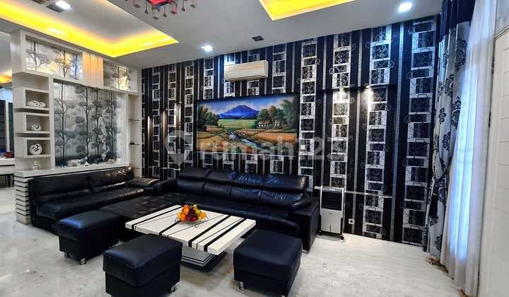 Villa di Komplek Hock Lie Mas Jalan Yos Sudarso