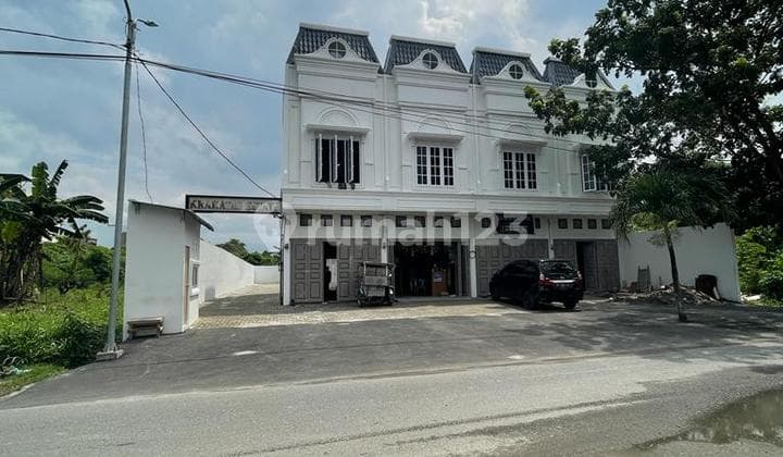 Rumah di Komplek Krakatau Estate Lokasi Jalan Asrama