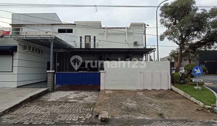 Villa di Taman Setia Budi Indah 2 Boulevard Belakang Mcd