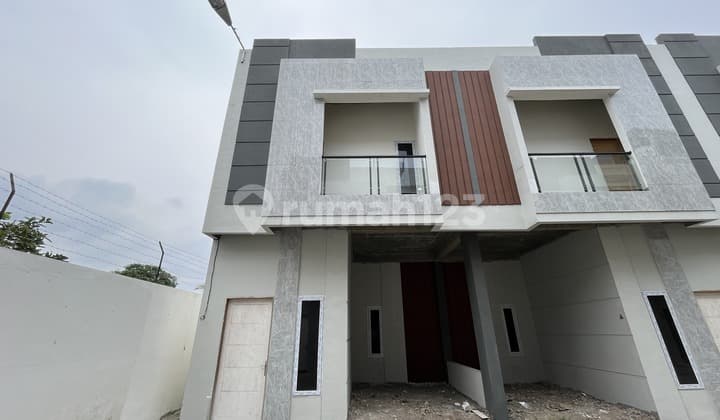 Villa Hook in Pahlawan Village Complex, Anom Hm Yamin Alley