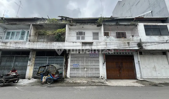 Ruko di Jalan Bengkalis 2 Dekat Riau Sutomo