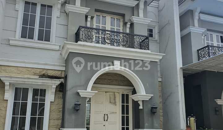 Villa di Komplek Citraland Cluster Pasadena