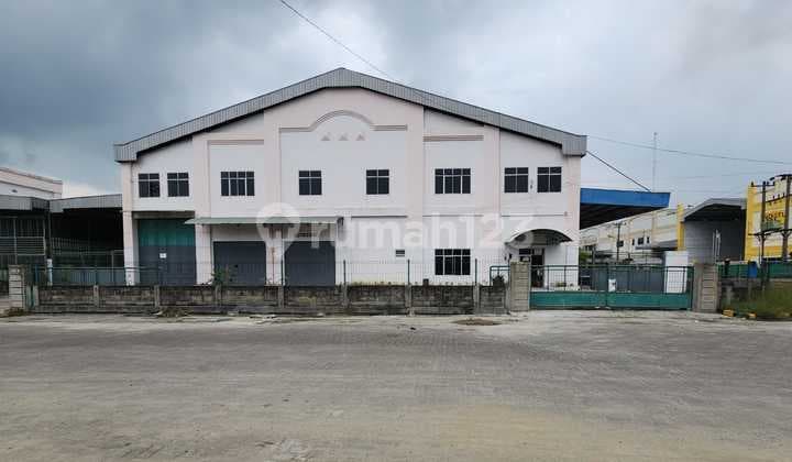Hook Warehouse at Kim Star Jalan Pelita 3 Tanjung Morawa