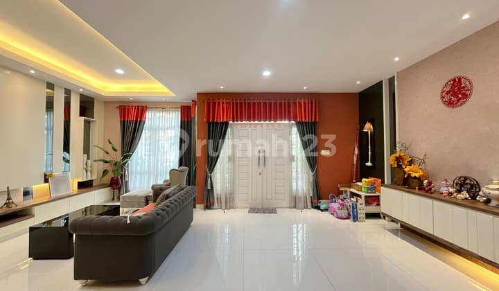 Villa in Makmur Garden Complex, Amir Hamzah Street