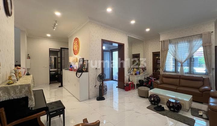 Villa Komplek Royal Sumatra ( Jamin Ginting )