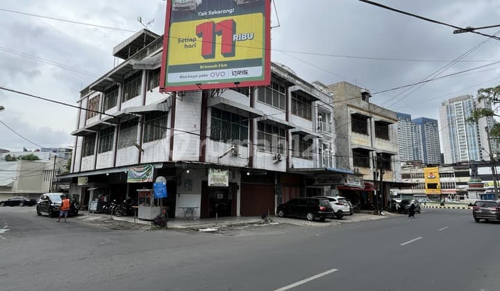 Ruko di Jalan S Parman