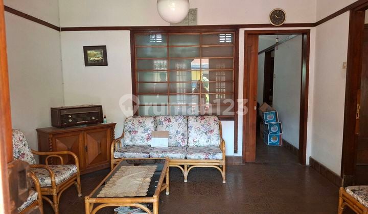 Rumah Usaha Heritage Sayap Riau Bandung Kota