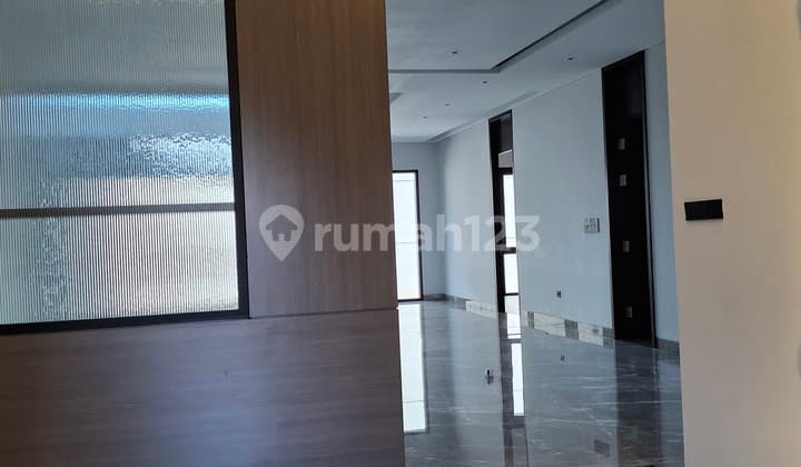 Rumah Lux Setra Duta Bandung Utara Siap Huni Harga Nego