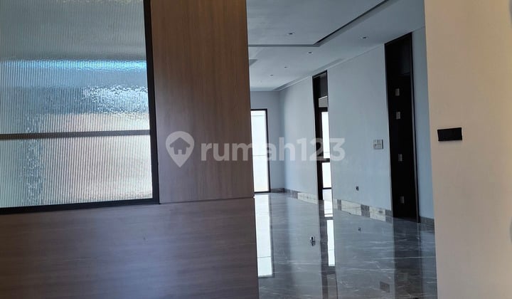 Rumah Lux Setra Duta Bandung Utara Siap Huni Harga Nego