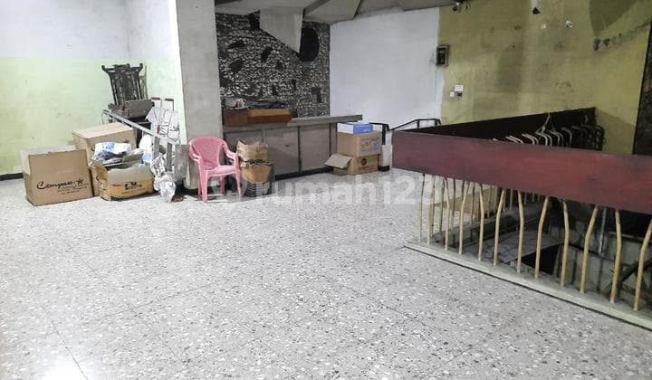 Rumah Tua Tengah Kota di Jalan Kalipah Apo Bandung