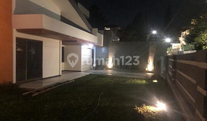 Rumah Siap Huni Setrasari Bandung Utara Harga 5 M