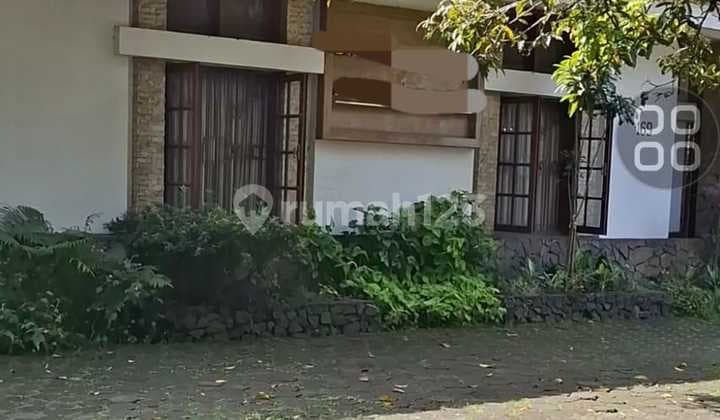 Rumah usaha cafe, kantor Sayap Riau Bandung Utara harga nego sampai jadi