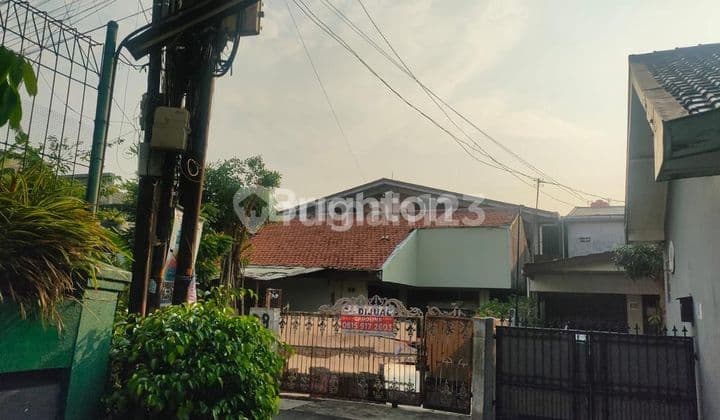 Jual Rumah Hitung Tanah, Strategis di Cipinang Muara - Investasi Terbaik di Jakarta Timur