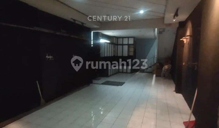 Ruko 4 Lantai di Kebon Jati Mainroad Dekat Paskal 23 Bandung