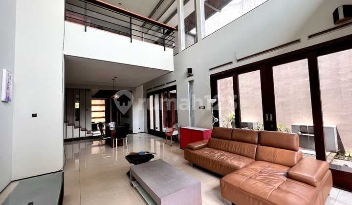 Rumah di Batununggal Indah Bandung, Mewah Siap Huni