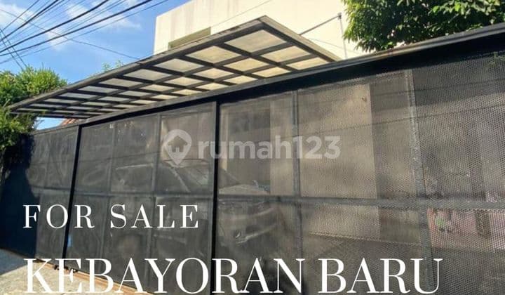Rumah di Jalan Ciniru Senopati Kebayoran Baru Dijual Cepat