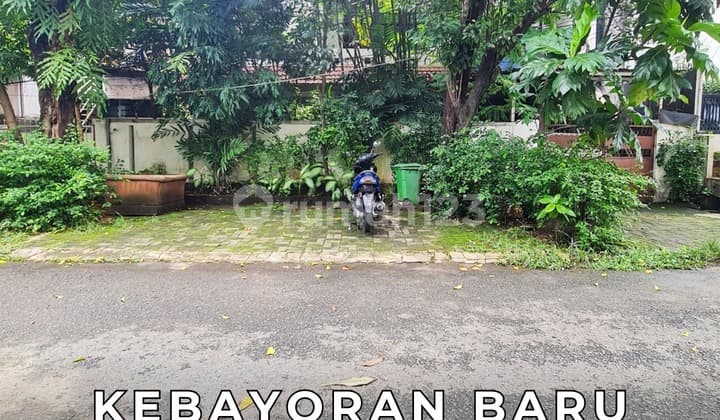 Rumah Tua Hitung Tanah Di Pakubuwono Area Dijual