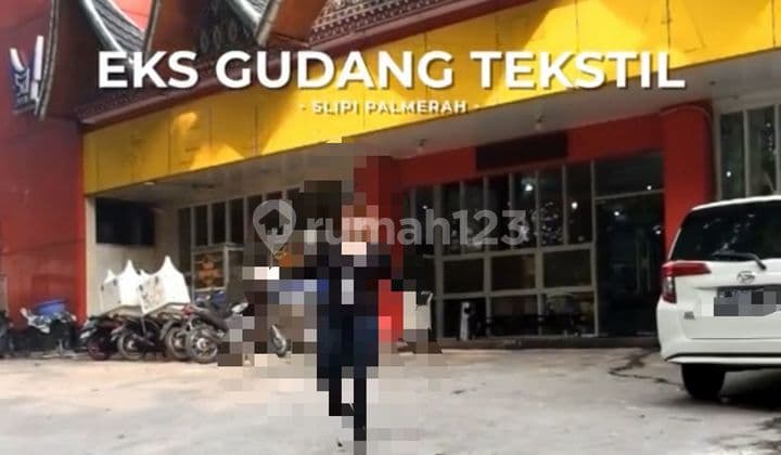 For Rent Ex Textile Factory/Restaurant in Slipi Palmerah, Central Jakarta, Land Area 520m2