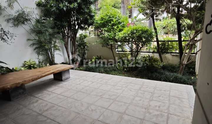 Dijual Rumah di Puri Indah Jakbar Luas 12X27m2 Harga bisa Nego